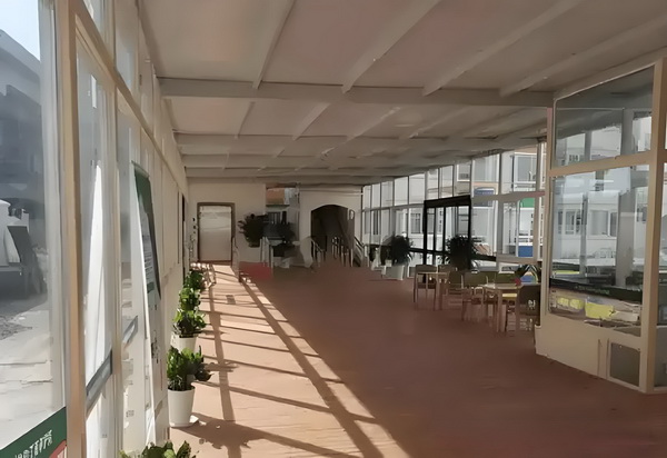应届生深圳市落户_姜文硬着头皮上，爹味尚可接受 尚可接受面积0平占地方米