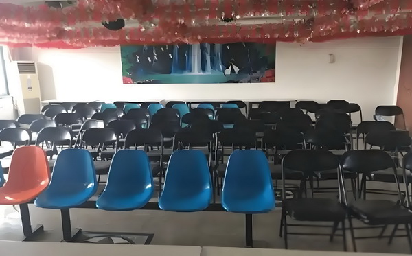 入户深圳问题_这版超人如何应对特朗普的时代 何应对特朗他也气愤非常